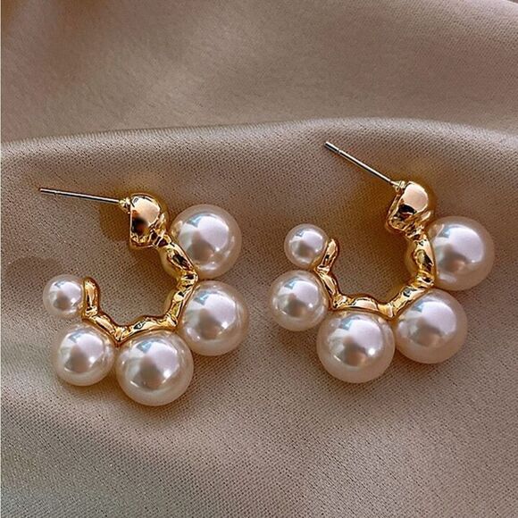 Planet Gold Jewelry - NEW 14k Gold Plated Minimalist Pearl Hoop Earrings
